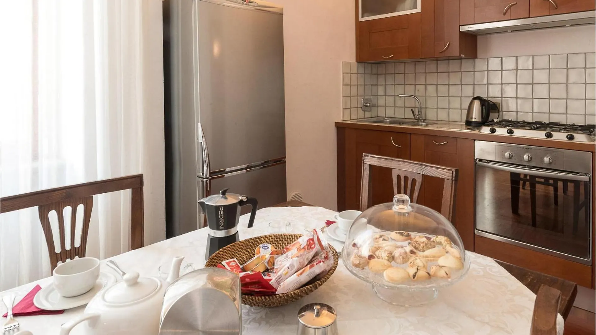 Cozy Apartment In Lecce Le With Kitchen